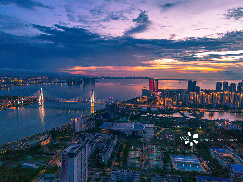 海口夏天的晚霞美景圖片素材