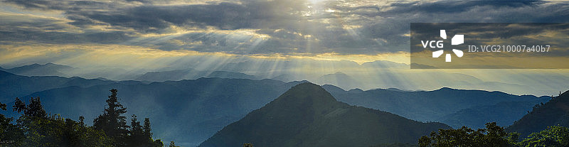 高黎贡山图片素材