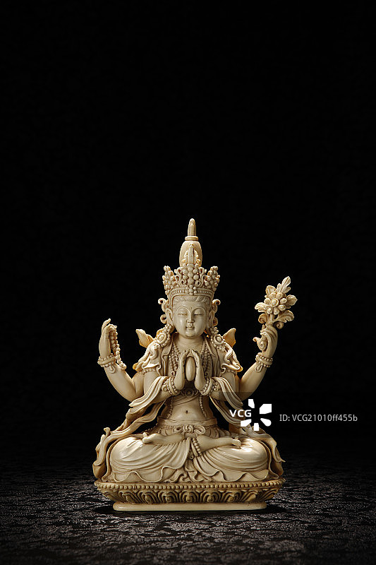 象牙雕四臂观音图片素材