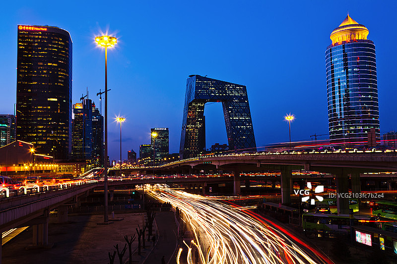 北京CBD国贸桥交通夜景图片素材