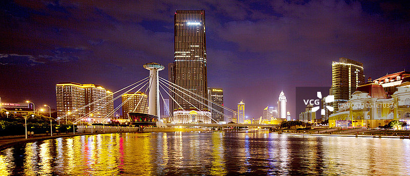 赤峰桥夜景图片素材