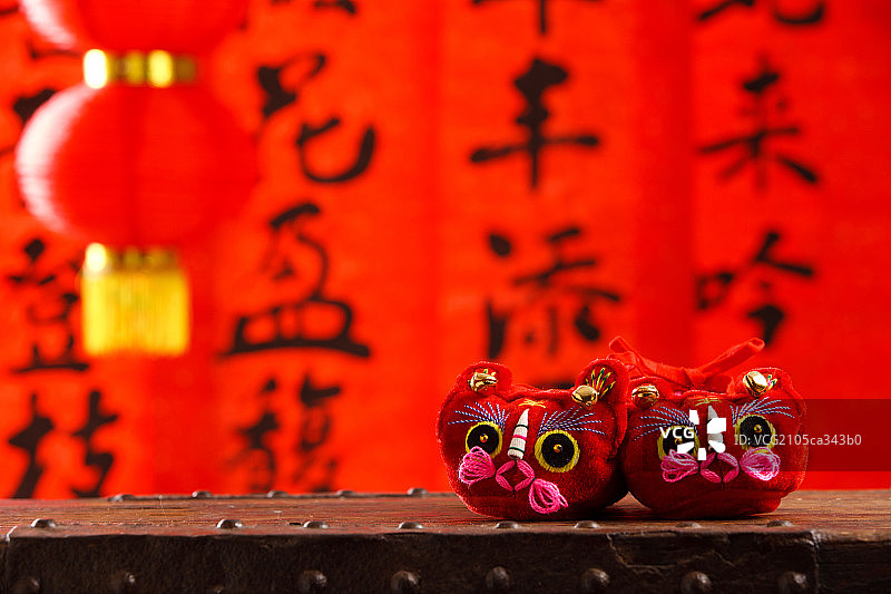 静物灯笼虎头鞋图片素材