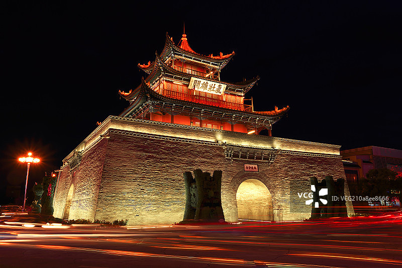 甘肃省酒泉钟鼓楼夜景图片素材