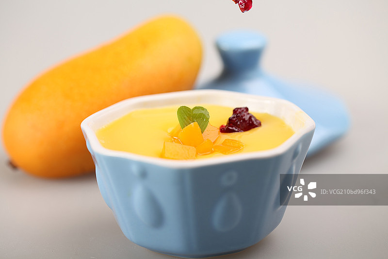 芒果果冻布丁图片素材