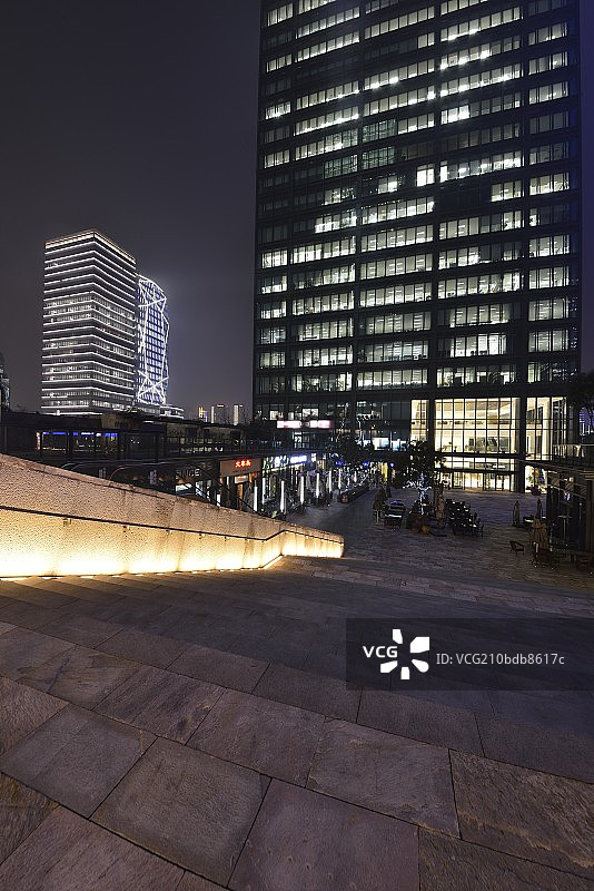 商务楼下沉广场图片素材