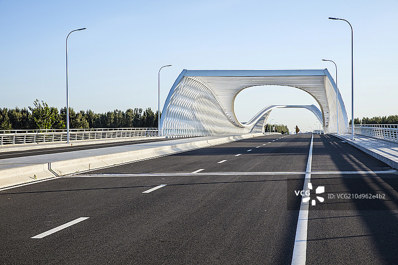 北京美丽的鲁瞳桥图片素材