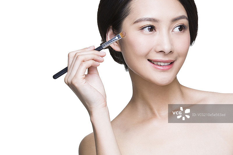 年轻美女化妆图片素材