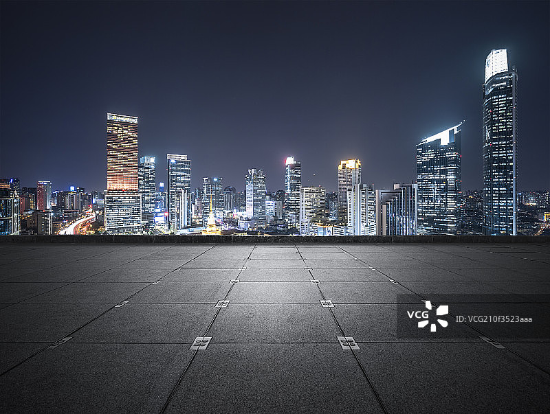 城市路面平台夜景图片素材