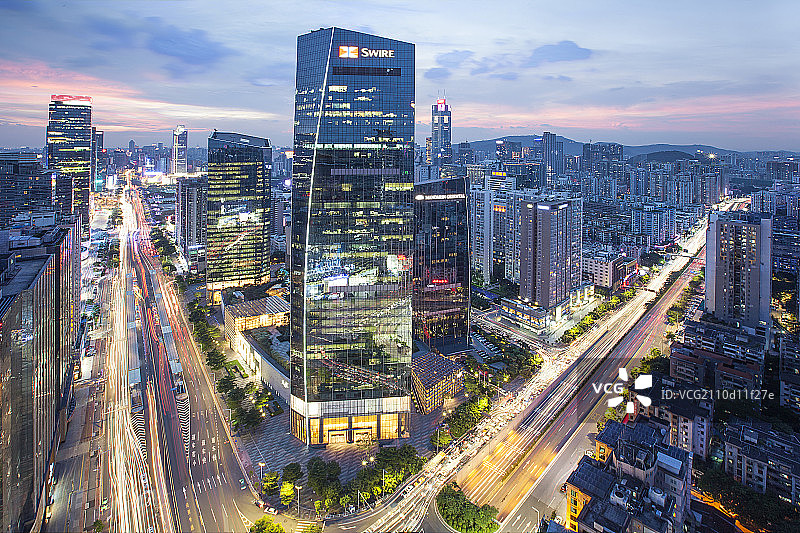 广州天河商圈太古汇璀璨夜景图片素材