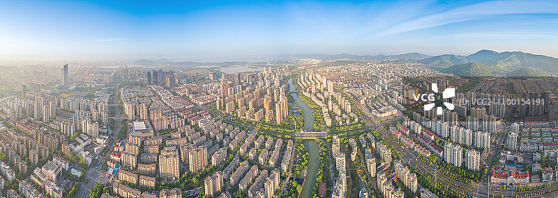 无锡梁溪河畔建筑群图片素材