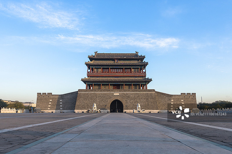 清晨的永定门城楼图片素材