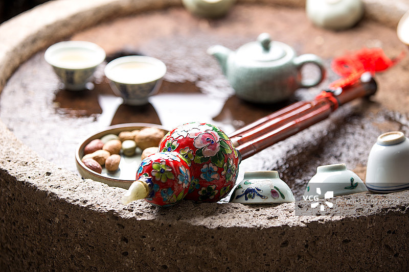 葫芦丝和茶图片素材