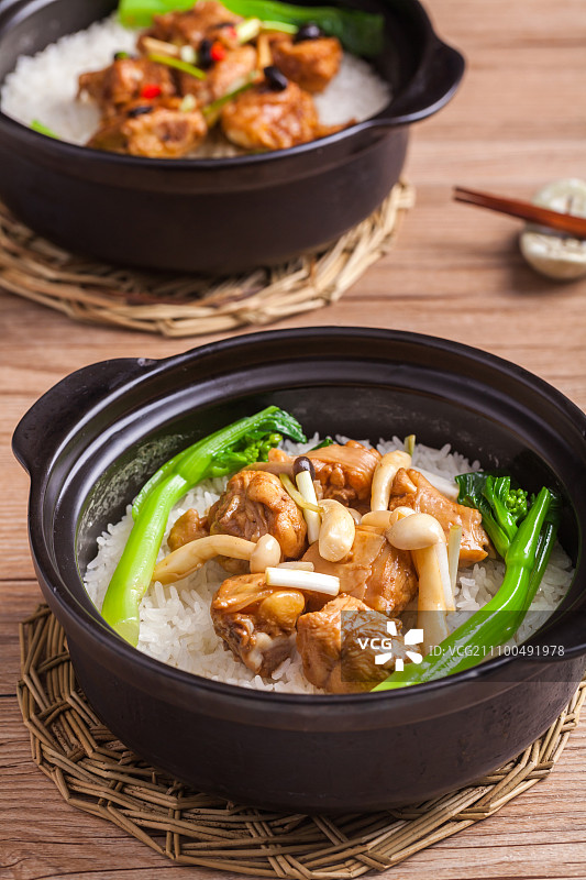 鸡肉煲仔饭图片素材