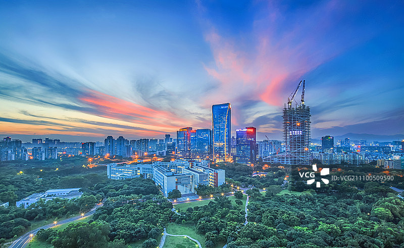 红霞映腾讯图片素材