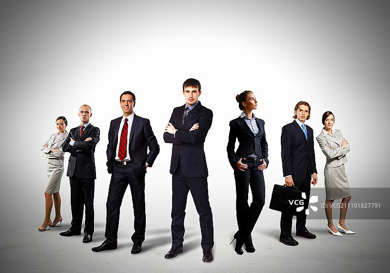 一群商务人士合影，团队合作概念图片素材