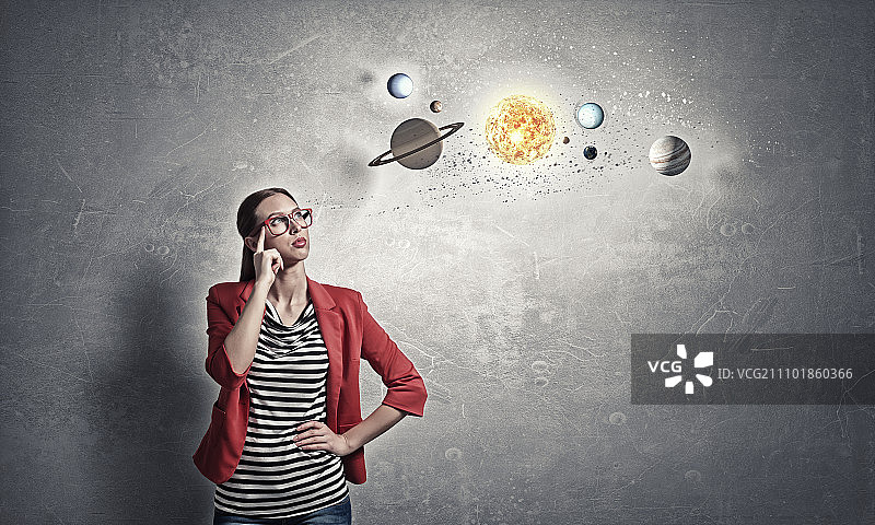 天文系学生思考太空图片素材