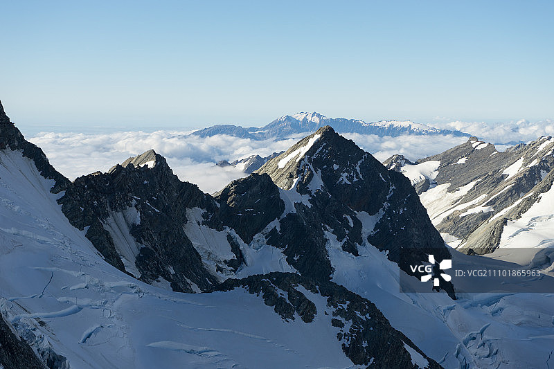 雪山，雪山景观与湛蓝天空图片素材