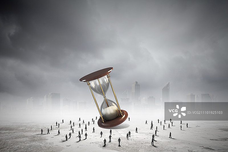 商务时间概念图：沙漏与商务人士图片素材