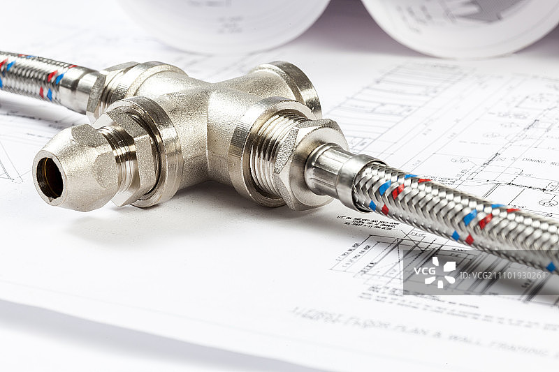 纸上的各种管道和工具图片素材