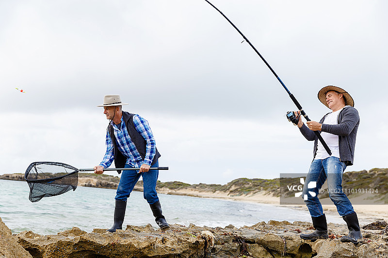 渔夫垂钓图片素材