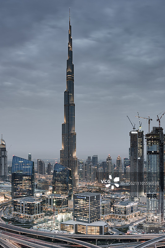 迪拜塔夜景图片素材