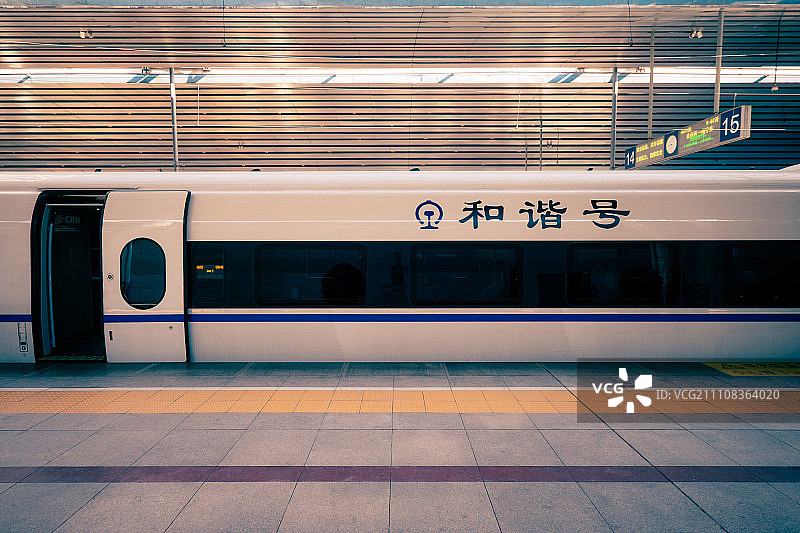 和谐号动车车厢图片素材