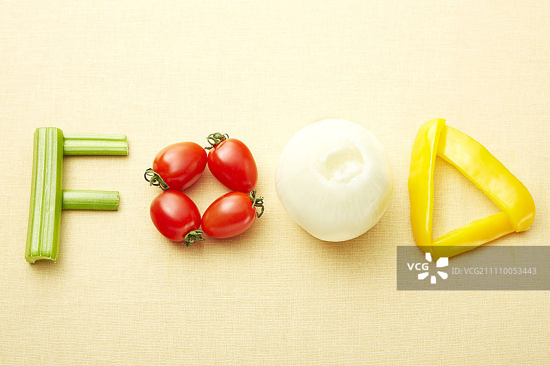 蔬菜拼出单词FOOD图片素材