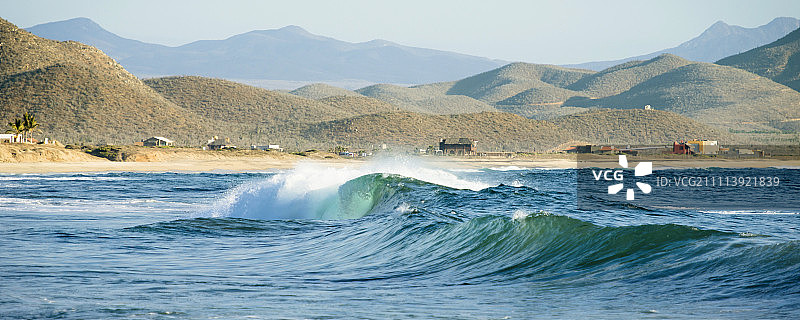 墨西哥南下加利福尼亚州的海浪图片素材