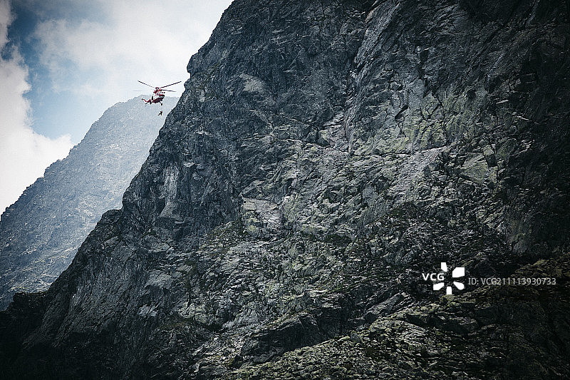 波兰塔特拉山脉的登山救援队图片素材