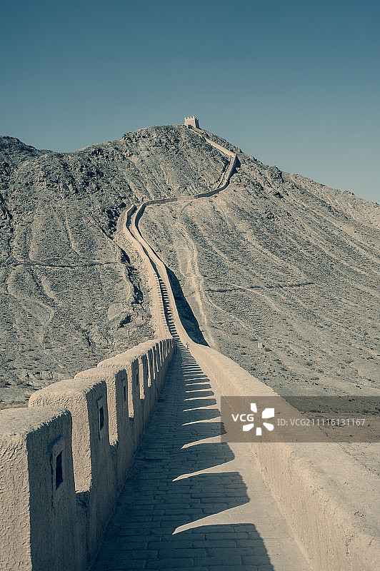 甘肃嘉峪关悬臂长城图片素材