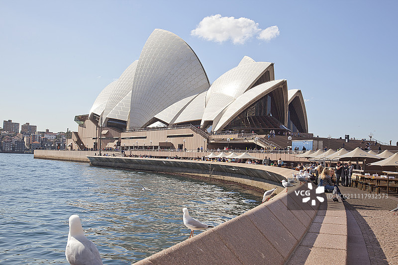 悉尼歌剧院，位于澳大利亚新南威尔士州图片素材