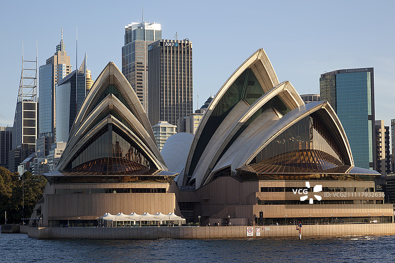 悉尼歌剧院，位于澳大利亚新南威尔士州图片素材