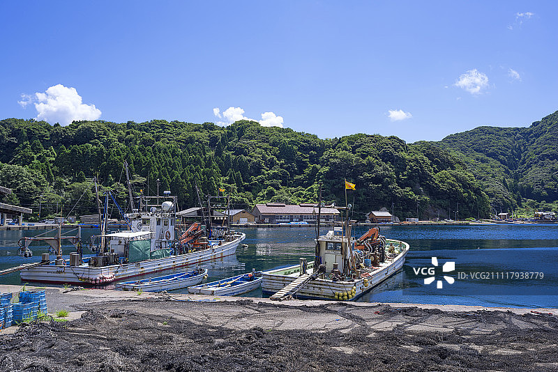 日本京都府伊根町的伊根渔港，日本海图片素材