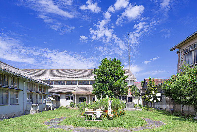 日本滋贺县日野町的旧镰挂小学图片素材