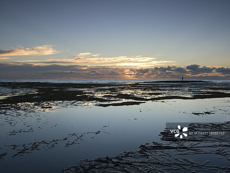 海洋岩石平台图片素材