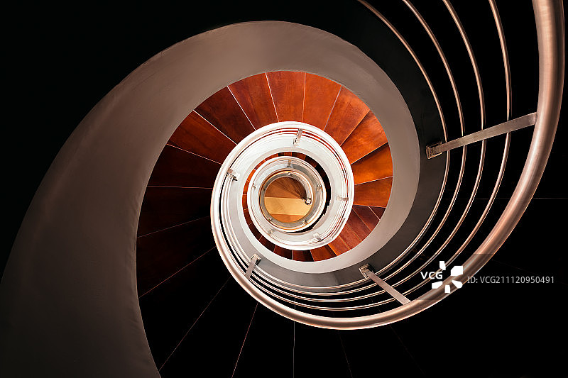 上海交通大学旋转楼梯图片素材