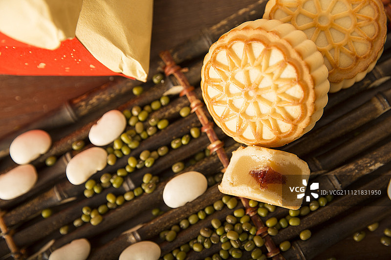中秋月饼图片素材