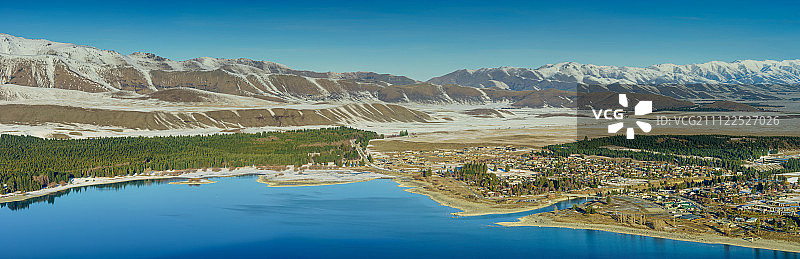 新西兰特卡波湖冬季全景图片素材