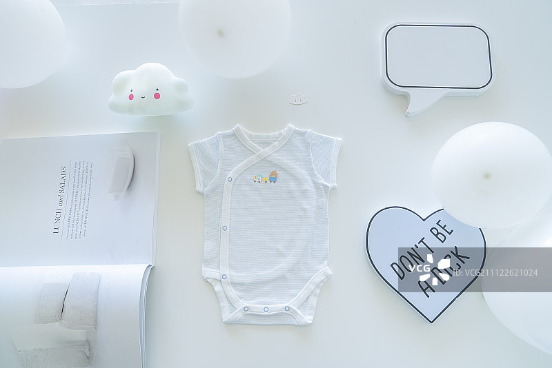婴儿连体衣展示图片素材