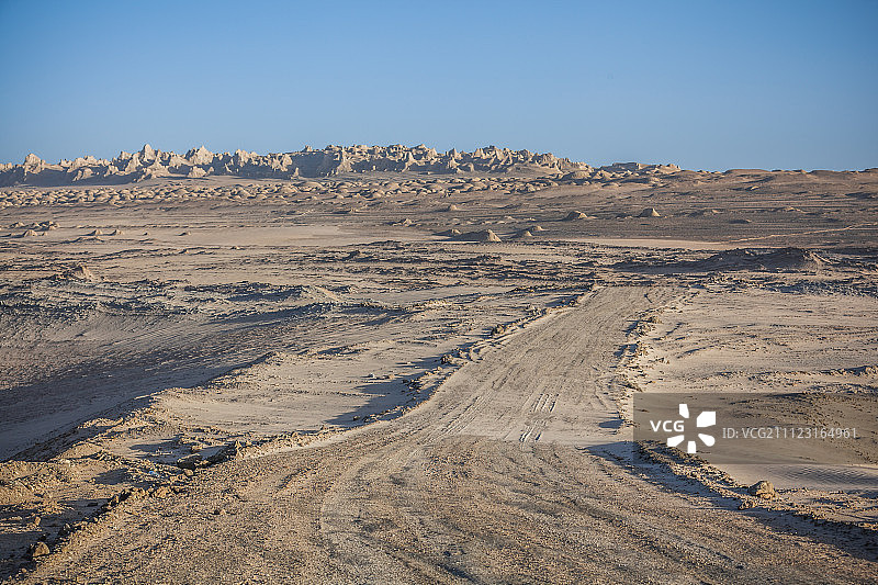 青海冷湖俄博梁雅丹魔鬼城图片素材