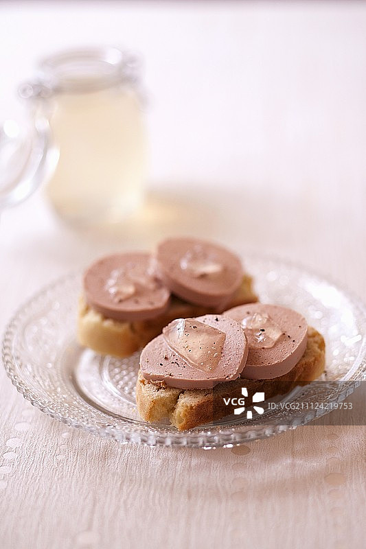 香槟冻鹅肝吐司图片素材