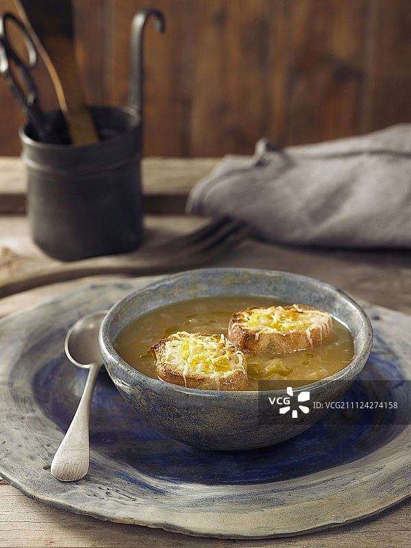 传统法式洋葱汤图片素材