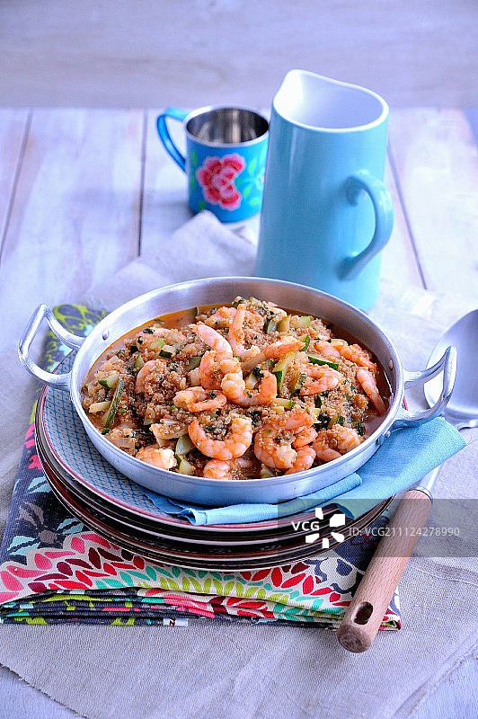 香煎藜麦虾仁图片素材