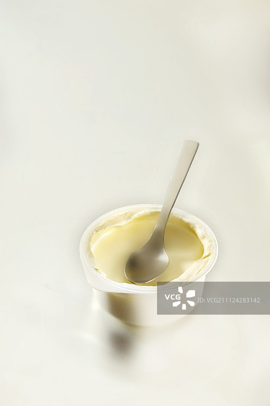 希腊酸奶罐图片素材