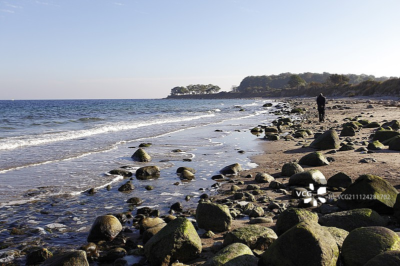 德国波罗的海费马恩岛海滩石景图片素材