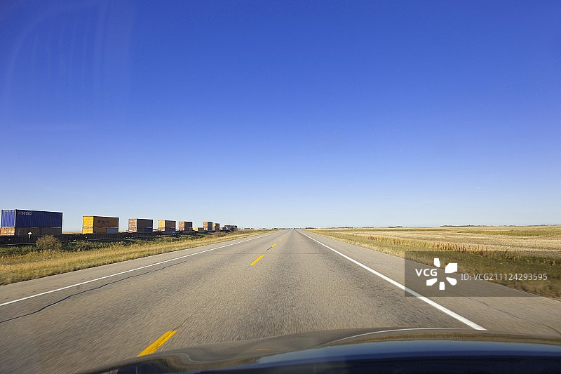 加拿大萨斯喀彻温省13号西 highway 风景图片素材