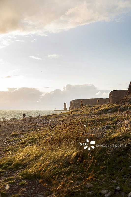 北海黑尔戈兰岛陡峭的海岸图片素材