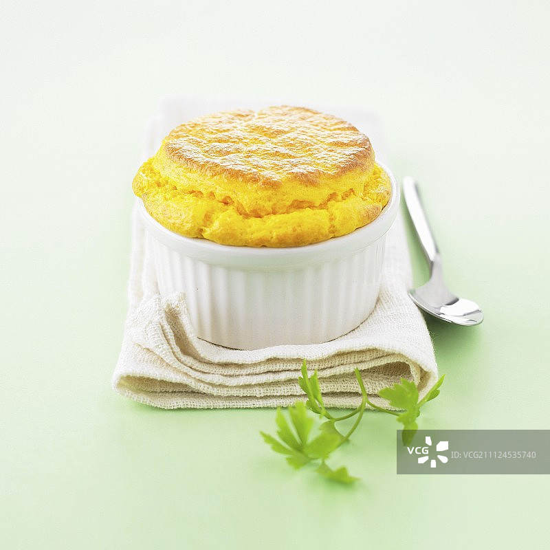 单独的奶酪舒芙蕾图片素材