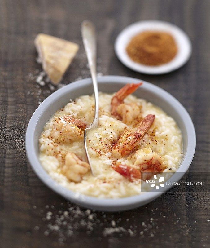 鲜虾卡宴辣椒烩饭图片素材