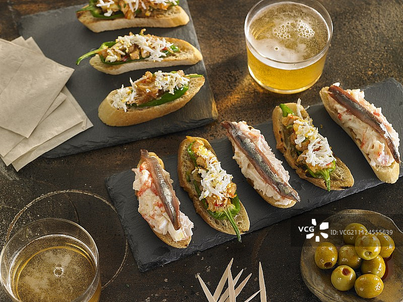 开胃吐司拼盘图片素材